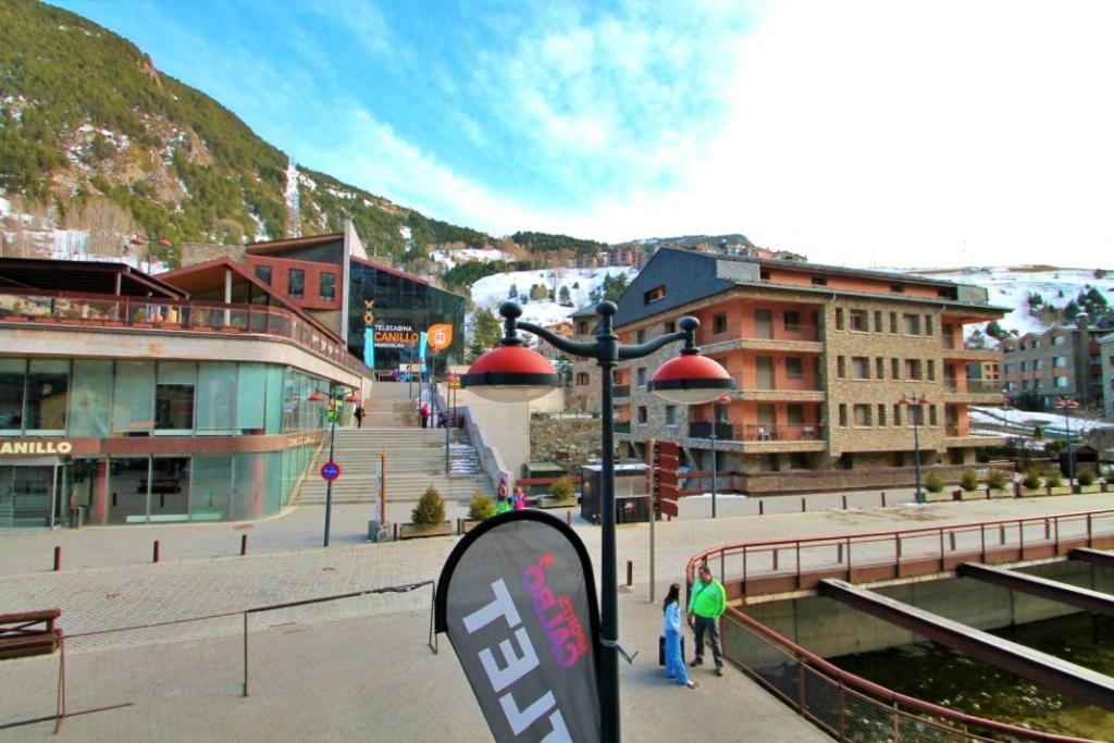 Areny, Canillo Centro, En Frente Del Telecabina De Grandvalira Zewnętrze zdjęcie